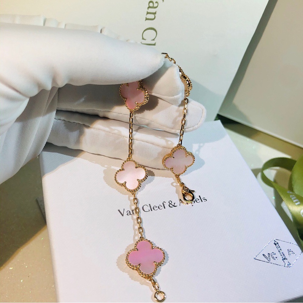 Van Cleef Pink Mother of Pearl Clover Bracelet - Picture 2 of 6